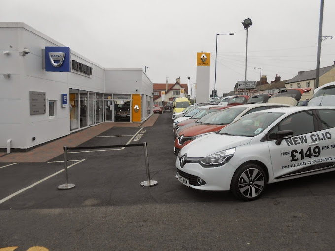 evans-halshaw-renaultdacia---durham-photo-4