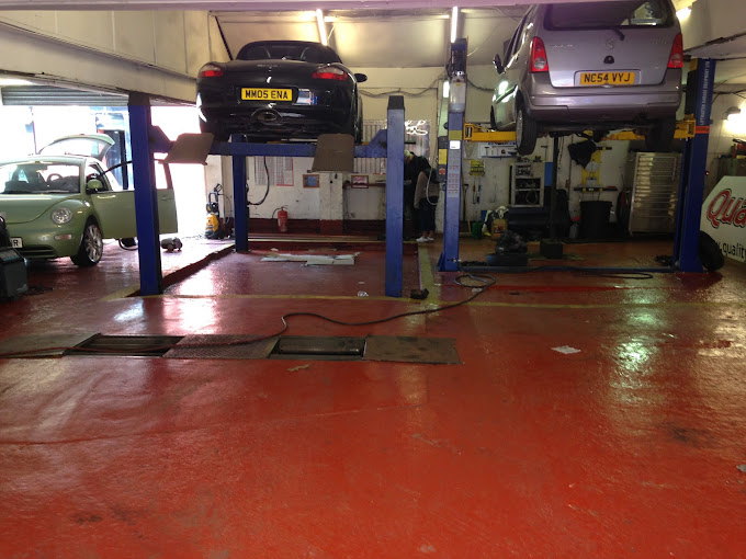 hylton-road-mot-centre-photo