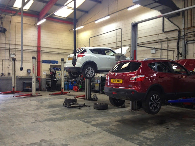 evans-halshaw-nissan---sunderland-photo-6