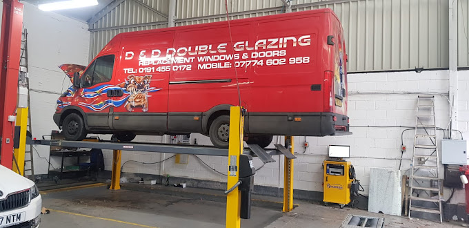 pelaw-mot--bodyshop-photo-3
