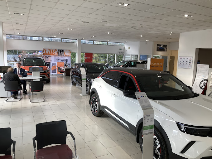 bristol-street-motors---vauxhall-hexham-photo-4
