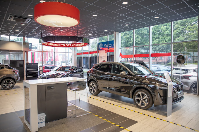lookers-nissan-newcastle-photo-5
