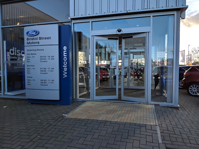 bristol-street-motors---ford-morpeth-photo-6