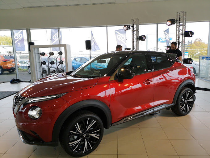 macklin-motors-nissan-glasgow-south-photo-7