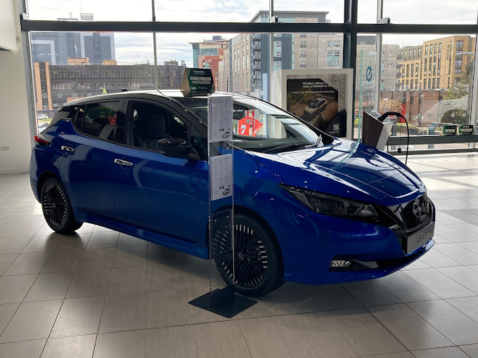 macklin-motors-nissan-glasgow-central-photo-4