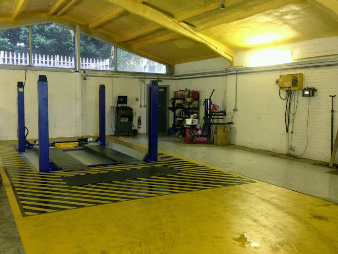 edinburgh-car-services-photo-7