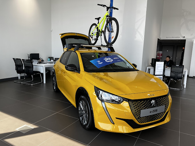 macklin-motors-peugeot-edinburgh-photo-3