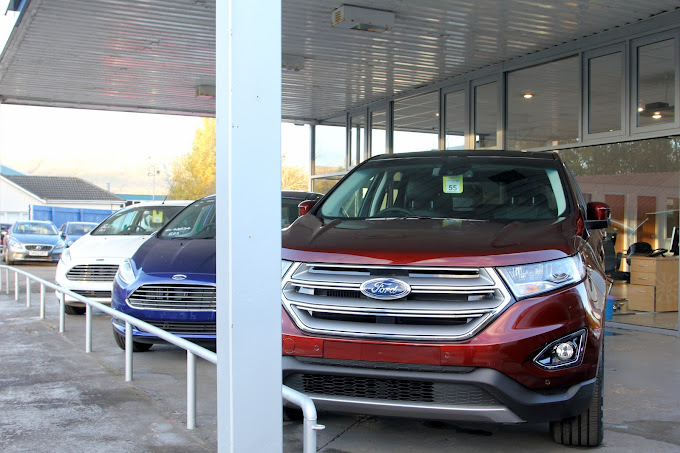 evans-halshaw-ford---kirkintilloch-photo-3