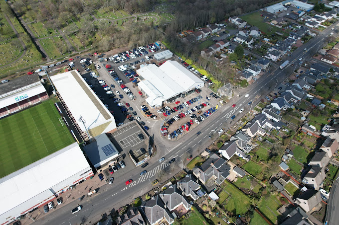 macklin-motors--renault-dunfermline-photo