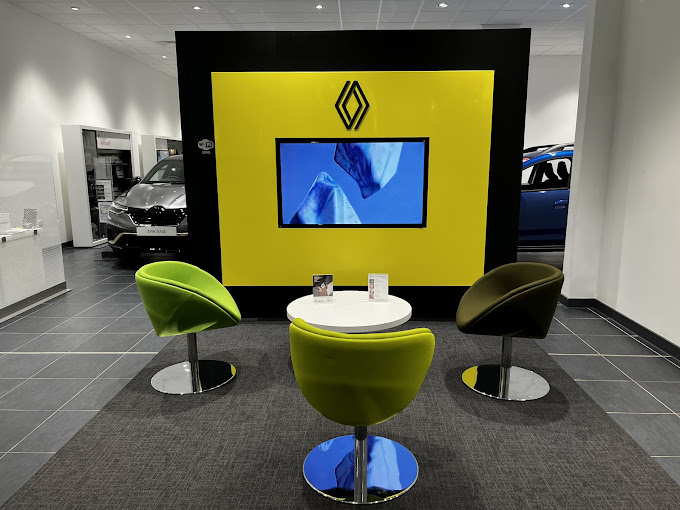 macklin-motors--renault-dunfermline-photo-2