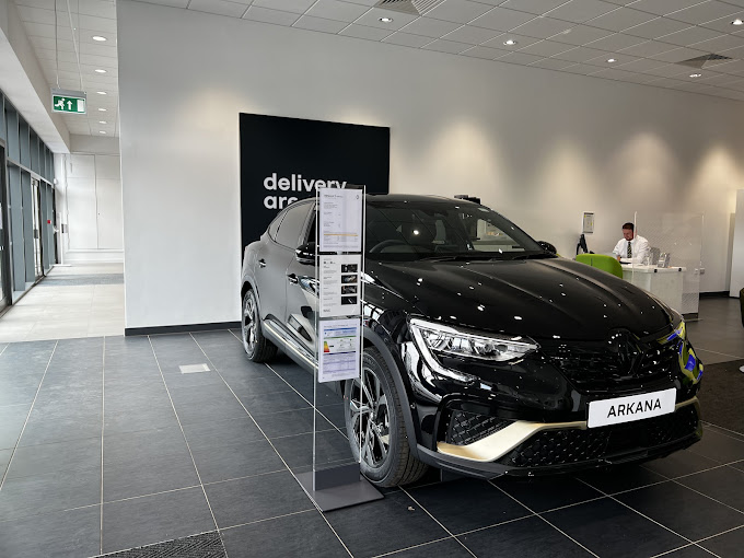 macklin-motors--renault-dunfermline-photo-3