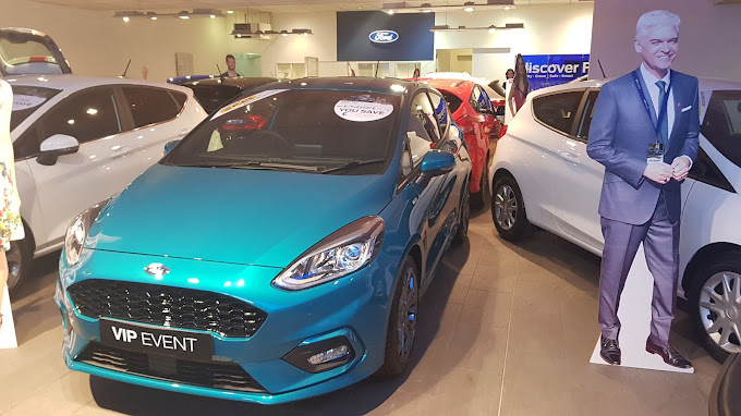 macklin-motors-ford-dunfermline-photo-2