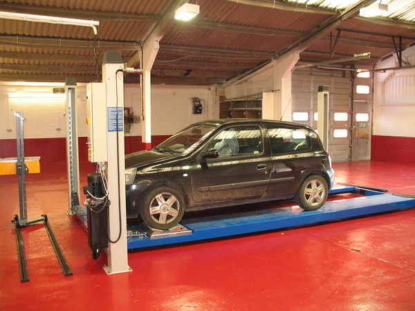 green-lanes-garage-photo-1