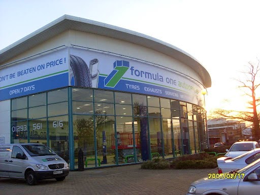 formula-one-autocentre---crawley-photo-5