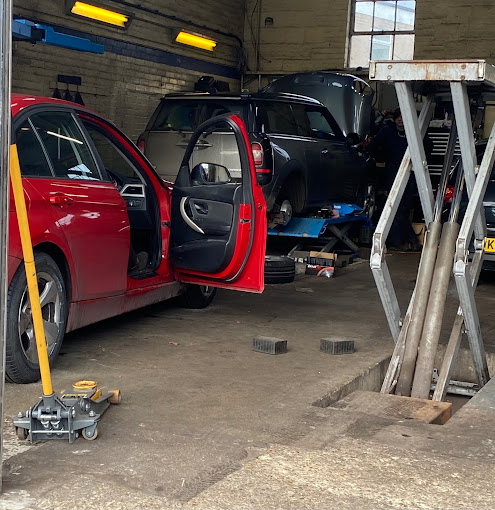 andover-mot--servicing--photo-1