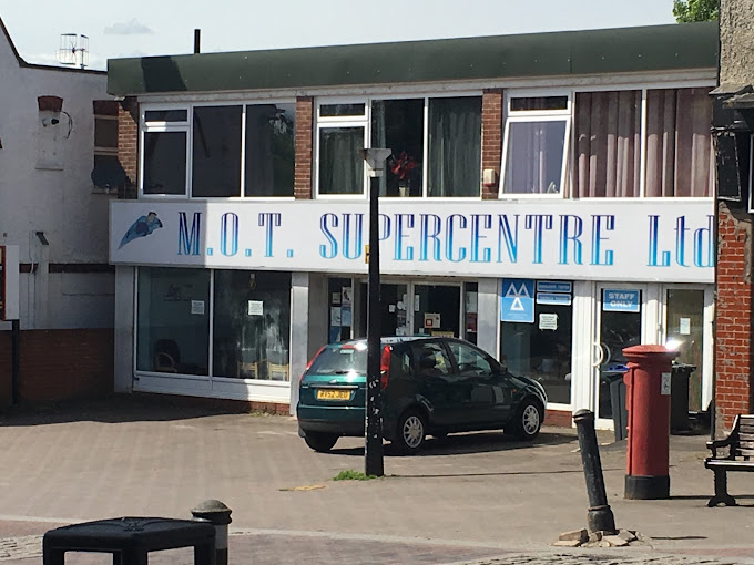 mot-super-centre--photo