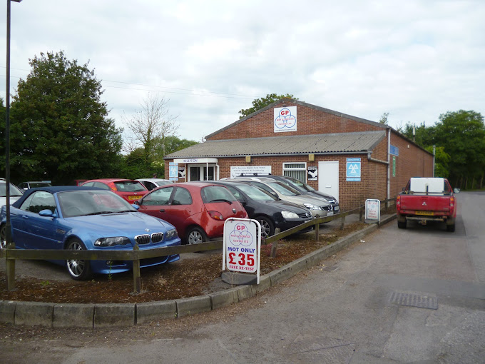 gp-mot--service-centre-photo-5