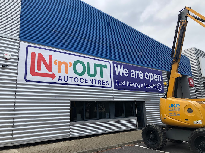 innout-autocentres-bracknell-photo-7