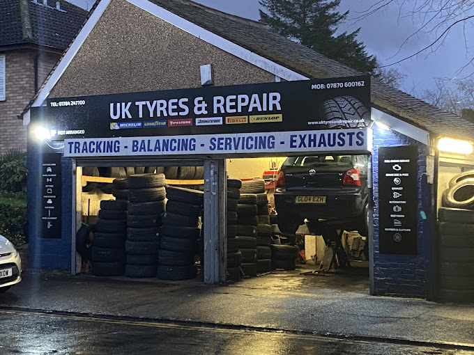 uk-tyres--repair-photo-2