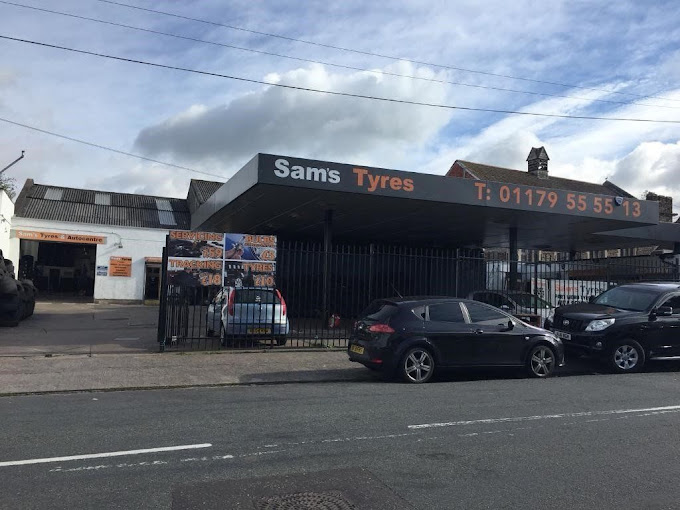 sams-tyres-photo