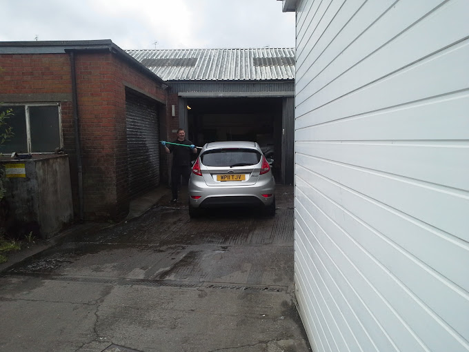 my-garage-kingswood-photo-1