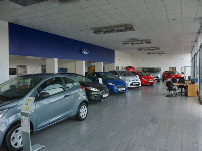 evans-halshaw-ford---cardiff-photo-6