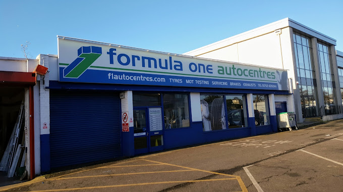 formula-one-autocentre---rayleigh-photo-1