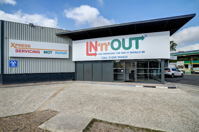 innout-autocentres-basildon-photo-4