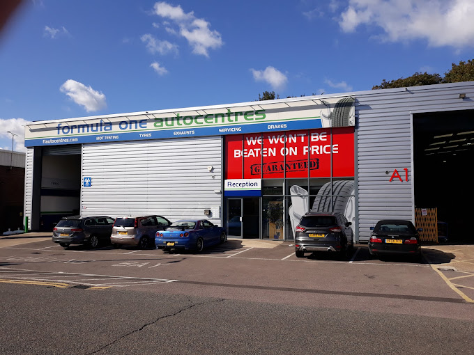 formula-one-autocentre---brentwood-photo-3