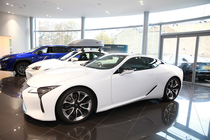 hills-lexus-woodford-photo-6