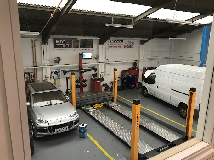 vgs-mot--service-centre-photo-3