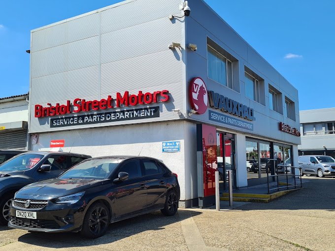 bristol-street-motors---vauxhall-waltham-cross-photo-5