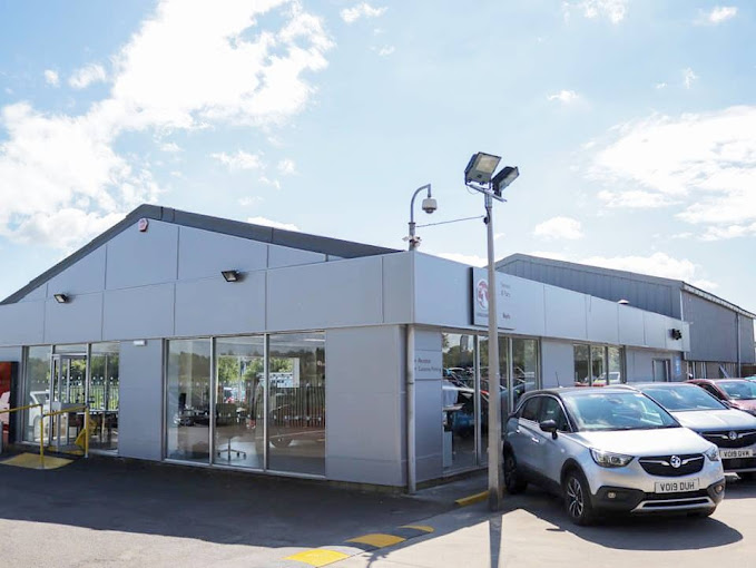 baylis-cirencester-photo