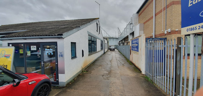 east-oxford-garage-photo-2