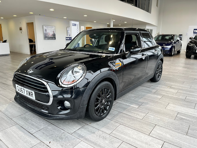 thame-cars-photo-2