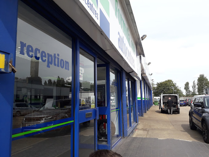 formula-one-autocentre---harlow-photo-1