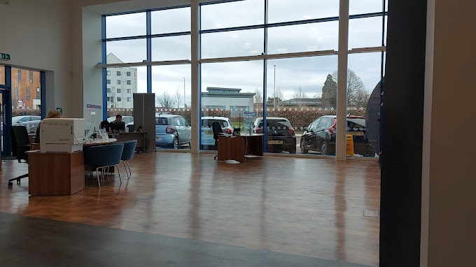 car-store-service-centre-gloucester-photo-1