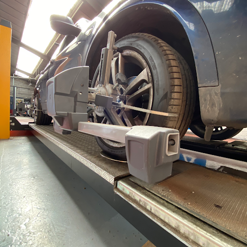 matts-auto-repair-services-photo-1
