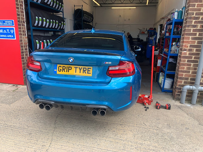 grip-tyre-bicester-photo