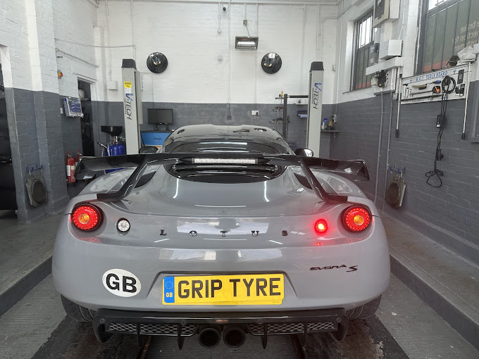 grip-tyre-bicester-photo-6