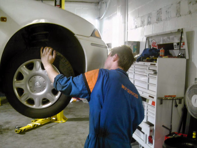 mot-services-halstead--photo-1