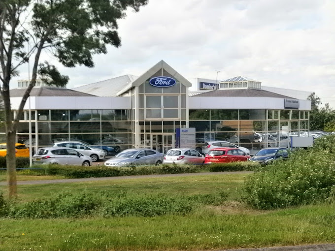 evans-halshaw-ford---milton-keynes-photo-5