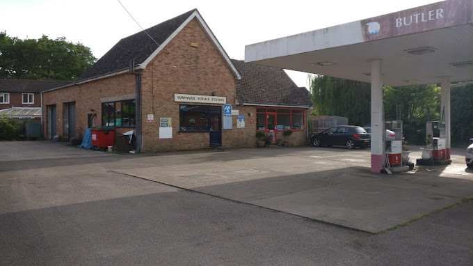 sunnyside-filling-station-photo