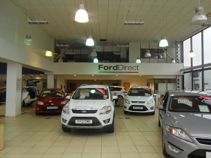 evans-halshaw-ford---bedford-photo-4