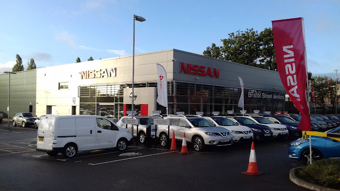 bristol-street-motors---nissan-northampton-photo