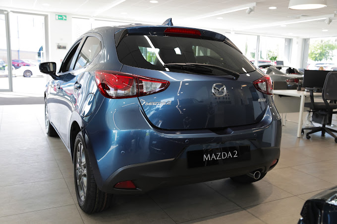 johnsons-mazda-solihull-photo-2