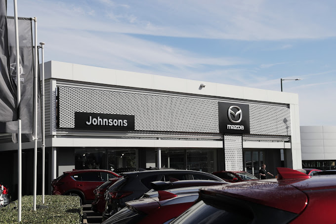 johnsons-mazda-solihull-photo-7