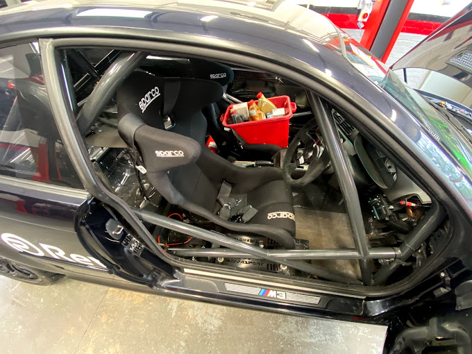 auto-works-service-centre-photo-1
