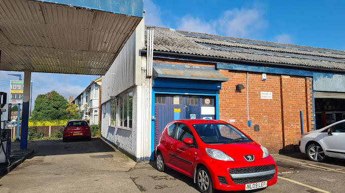 grange-garage--photo-7