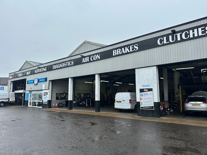 elite-garages-portsmouth-photo-2